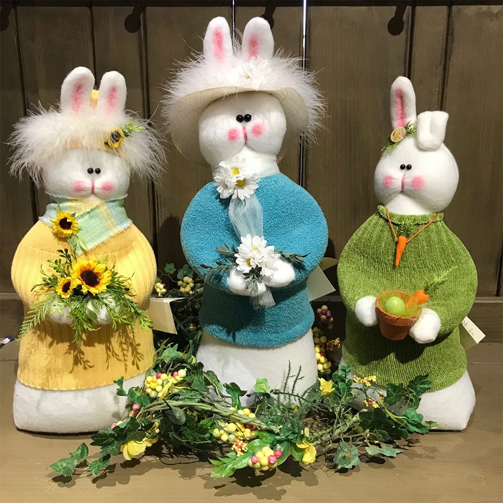 Memories of Elaine - Easter Bunnies - Wooden Duck Shoppe