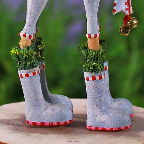 08-30233_dashaway_dasher_orn_feet_cu - Wooden Duck Shoppe