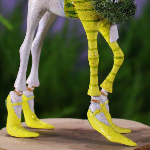 08-30238_dashaway_prancer_orn_feet_cu - Wooden Duck Shoppe