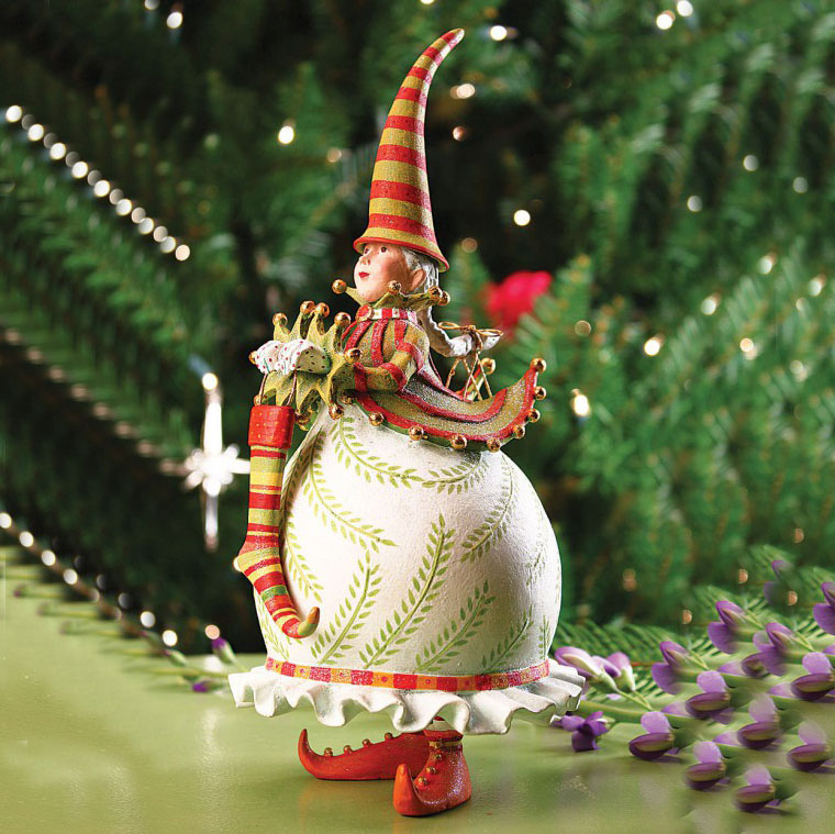 08-30687_MrsSanta_with_Stocking_figure_3 - Wooden Duck Shoppe