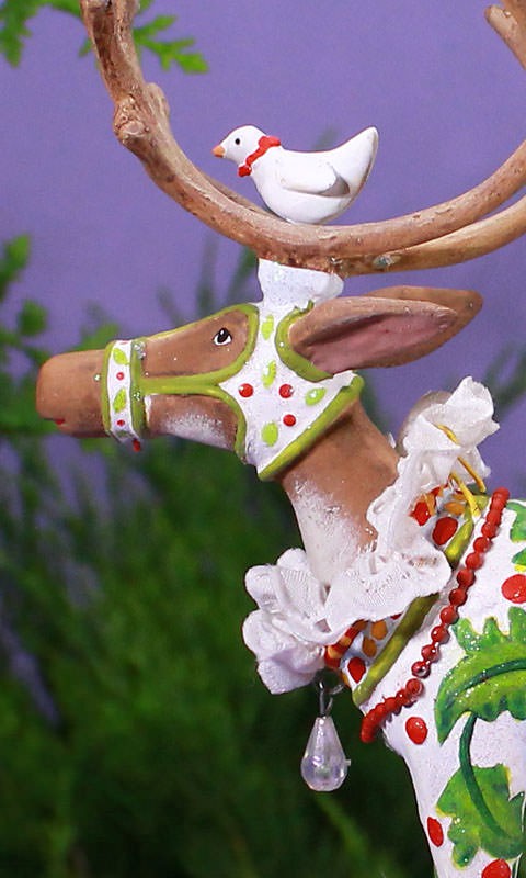 30231_vixen_figure_cu_head - Wooden Duck Shoppe