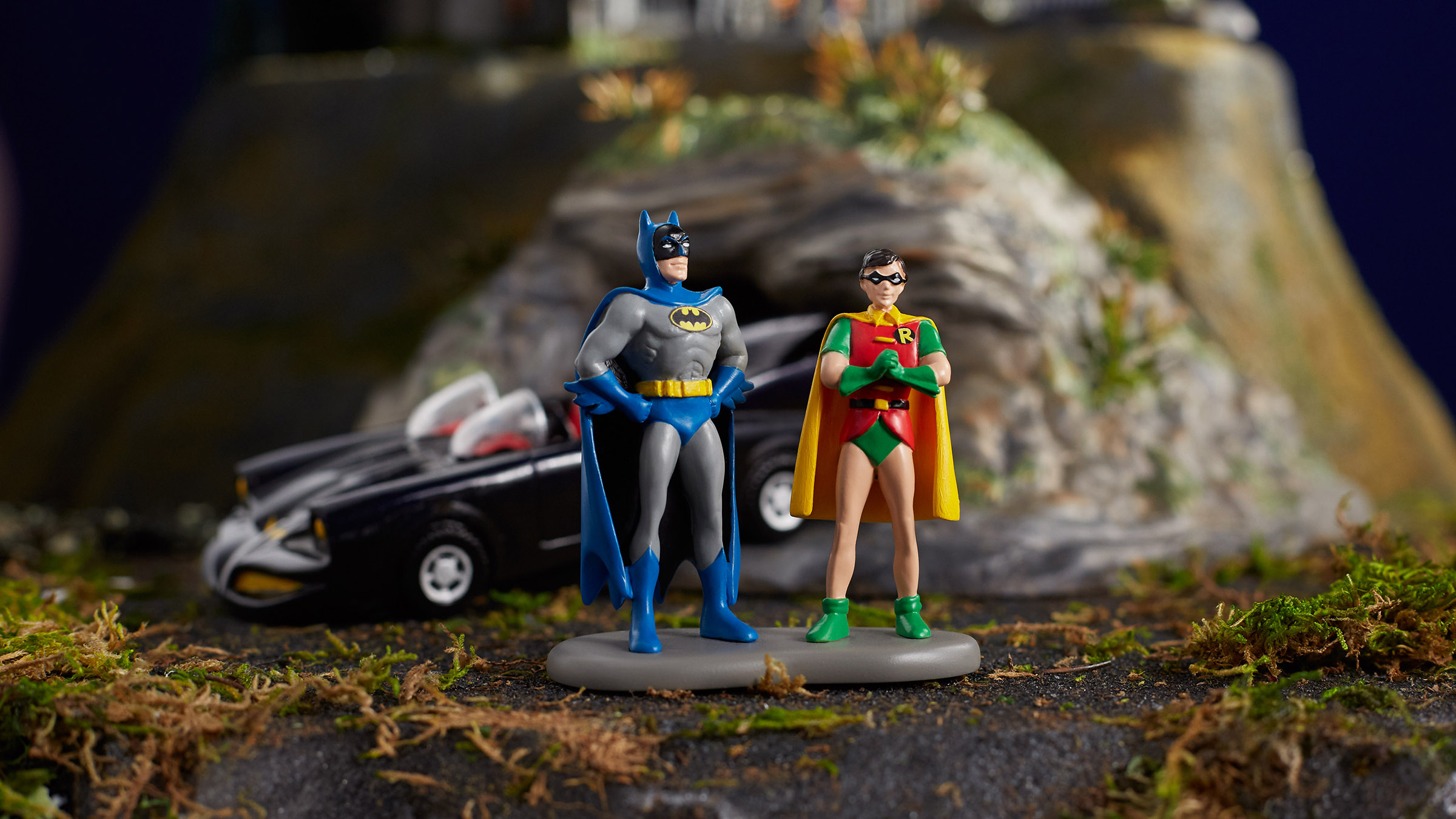 Batman19_Detail2 - Wooden Duck Shoppe